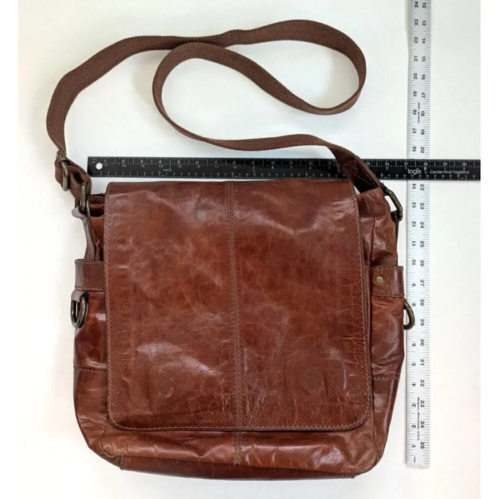 Fossil Vintage Brown Leather Crossbody Satchel Bag